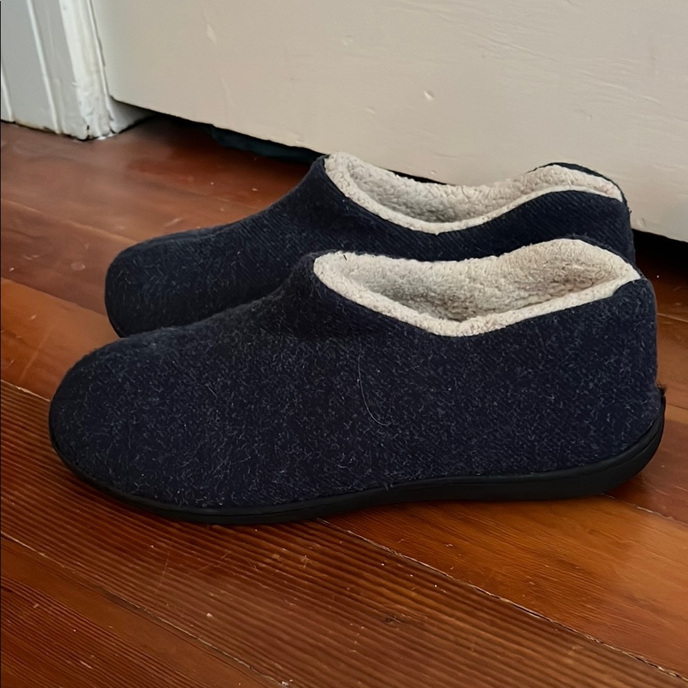 Cozy Women's Navy Blue Memory Foam Slippers